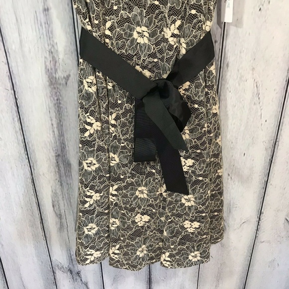 Signature by Robbie Bee NWT Lace Belted Midi Dress - Picture 4 of 8